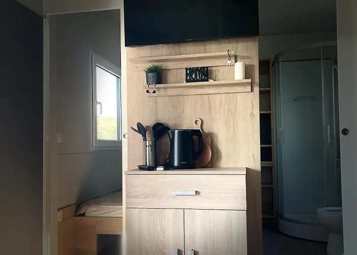 V&p Mobile Homes Кемпинг